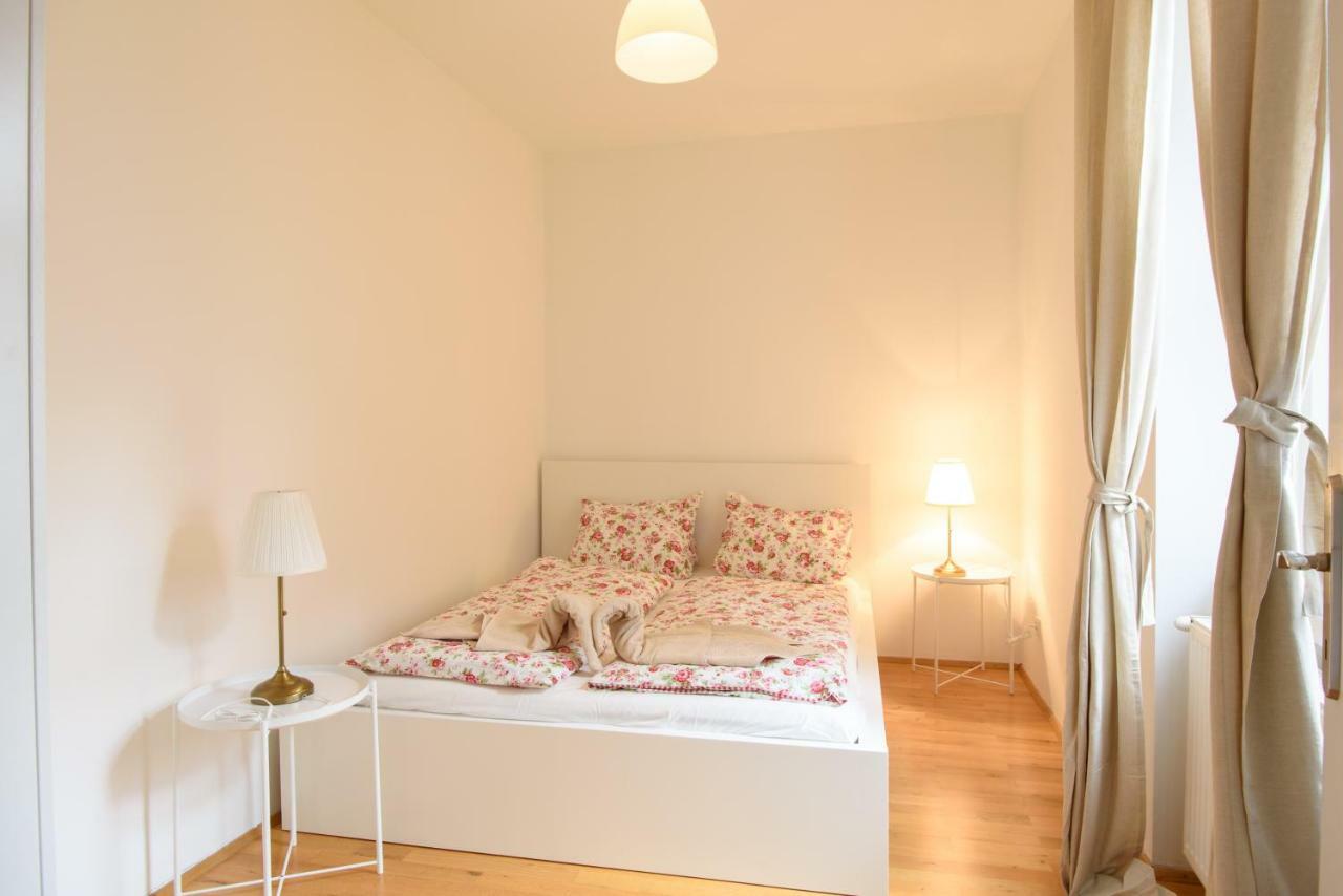 Central Living Apartment 1090 Vienna Exterior photo
